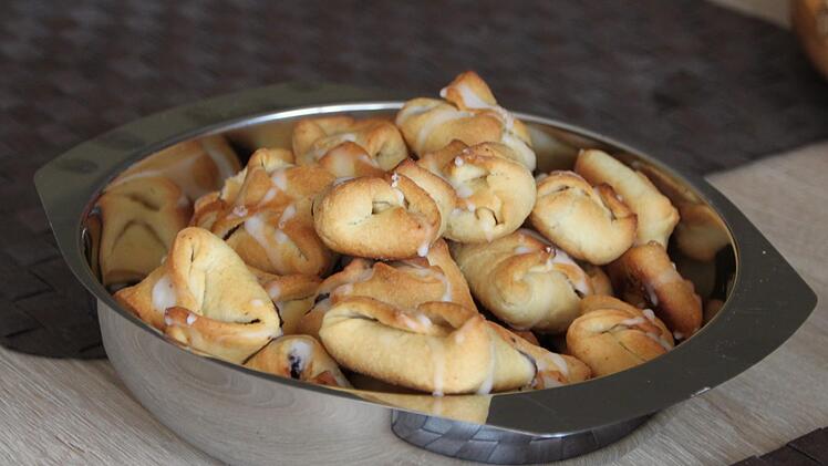 Nach oberschlesischem Rezept: Hefeplätzchen mit Pflaumenmus Foto: Ulrike Müller