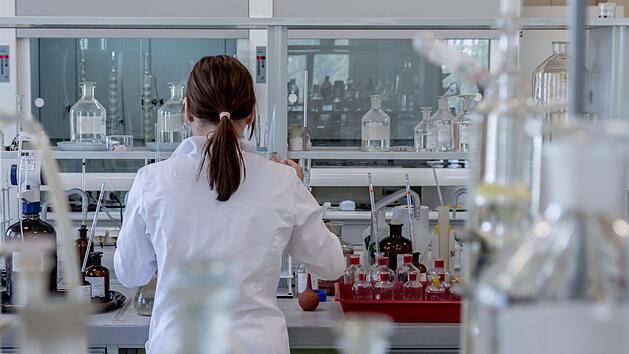 Ein neuer Bluttest kann bis zu 20 Krebsarten im Blut von Patienten erkennen. Symbolfoto: Michal Jarmoluk/pixabay