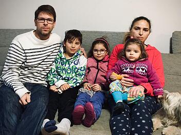 Die Familie hofft auf einen Stammzellenspender, der der 44-Jährigen das Leben rettet. Foto: Familie Kunoth/privat