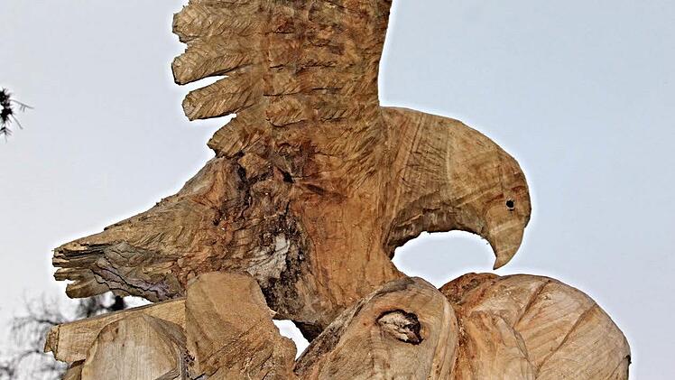 Der angreifende Adler, Symbol der Macht und der Gefahr von oben. Foto: Helmut Will