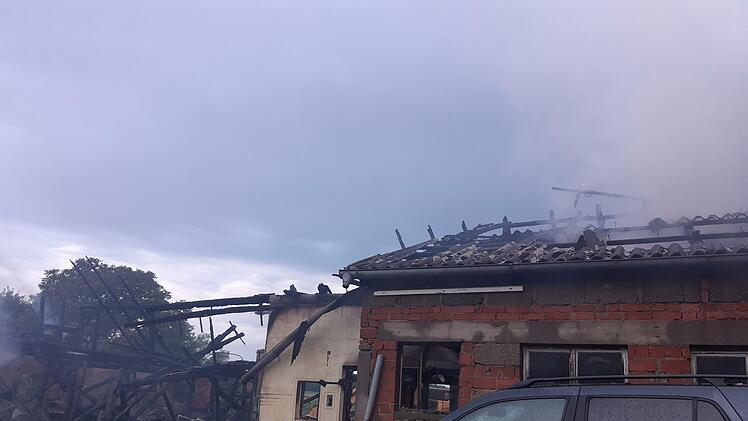Scheunenbrand in Seubrigshausen. Foto: Marcus Müller