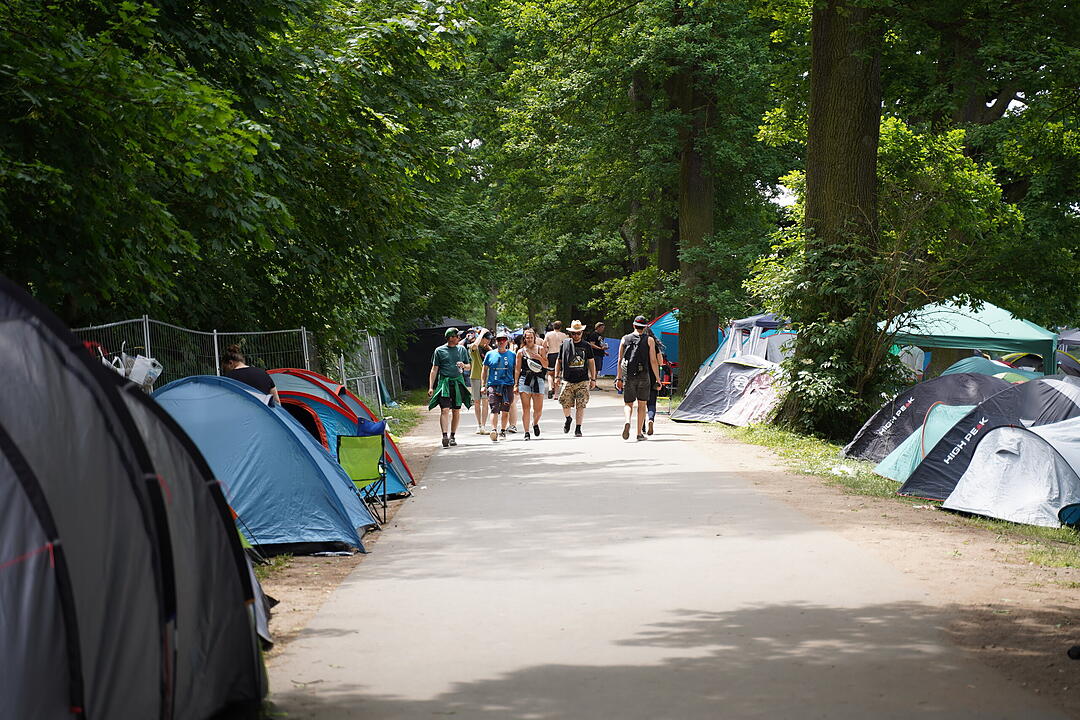 Rock im Park 2023: Impressionen vom Samstag - Camping 1