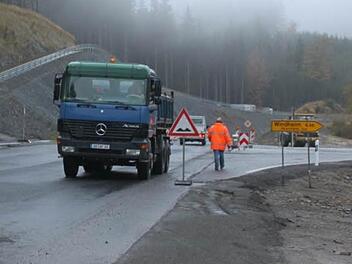 Die Baumaßnahme im nördlichen Landkreis kommt gut voran. Noch heuer soll die "neue" B 85 befahrbar werden. Foto: Veronika Schadeck