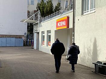 Streit in Discounter in Fürth endet tödlich