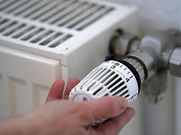 Heizungsthermostate: Was bedeuten eigentlich Zahlen, Schneeflocke und Sonne?
