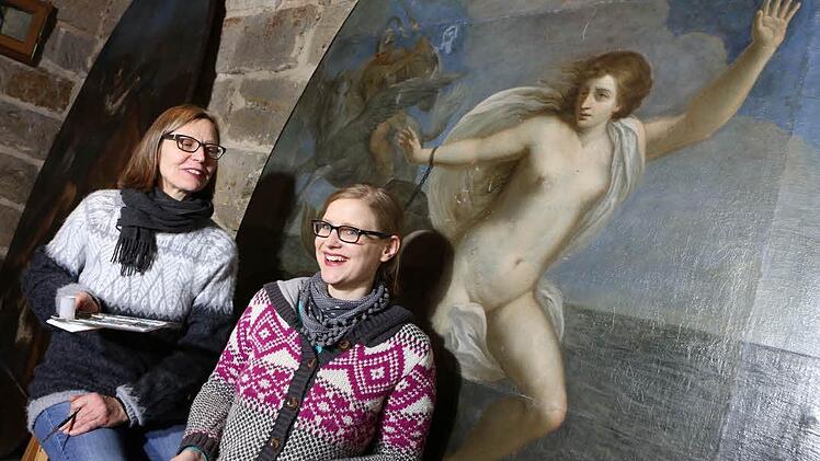 Irgendwo versteckt in Forchheim werden derzeit die Gemälde aus dem Marmorsaal von Schloss Weissenstein in Pommersfelden restauriert. Foto: Barbara Herbst