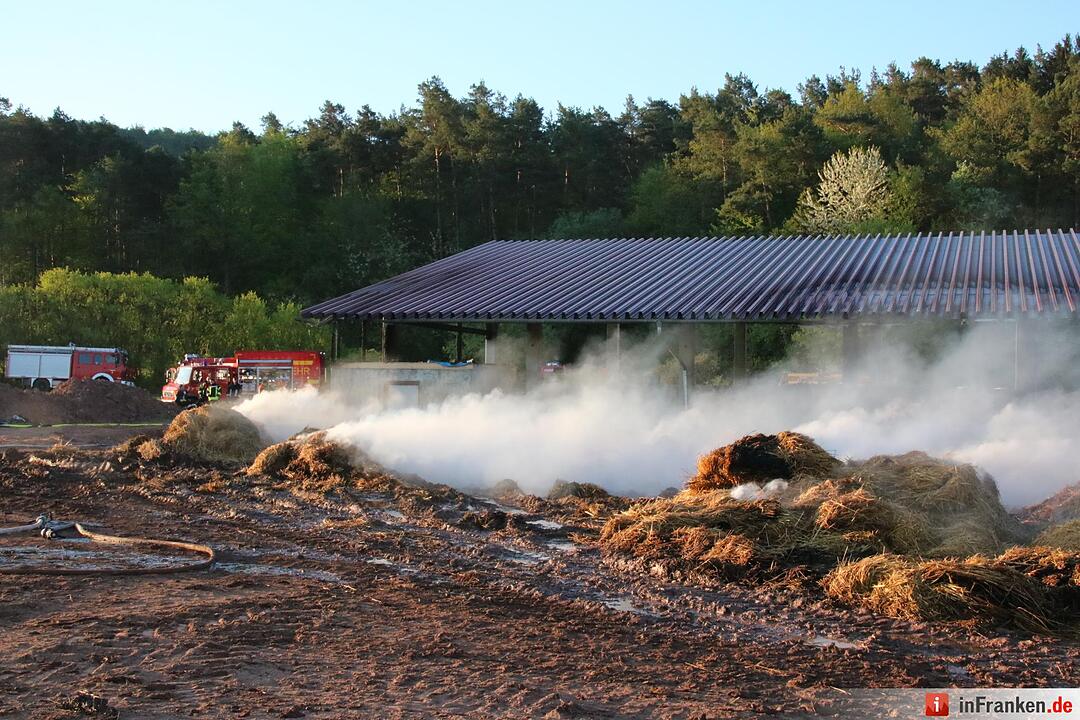 Hoher Schaden bei Stallbrand bei Nüdlingen