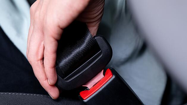 Gurtpflicht in Wei&szlig;enburg ignoriert: Kinder fahren bei Vater ungesichert mit