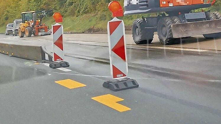 Autobahn, Bundesstra&szlig;e, A73, Baustelle, Sperrung, Sanierung, Bauarbeiten, Stra&szlig;e