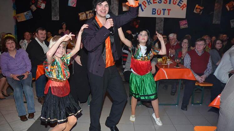 Impressionen vom Büttenabend in Pressig. Foto: Karl-Heinz Hofmann