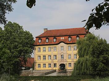 Das in einem Park romantisch gelegene Schloss Gleisenau, erbaut 1772/73 Foto: Günther Geiling