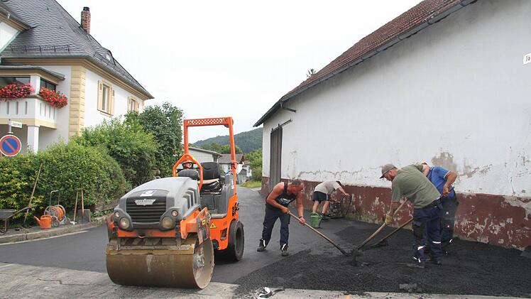 Die Arbeiten im Jägerweg gehen zügig voran. Foto: Sonny Adam