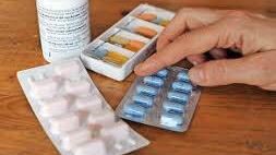 Medikamente haben eine 67-Jährige fahruntüchtig gemacht. Jetzt musste sie sich vor Gericht verantworten.  Foto: dpa