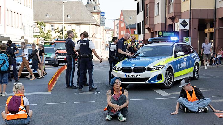 07.07.2023 - Aschaffenburg - Neue Generation blockiert erneut St