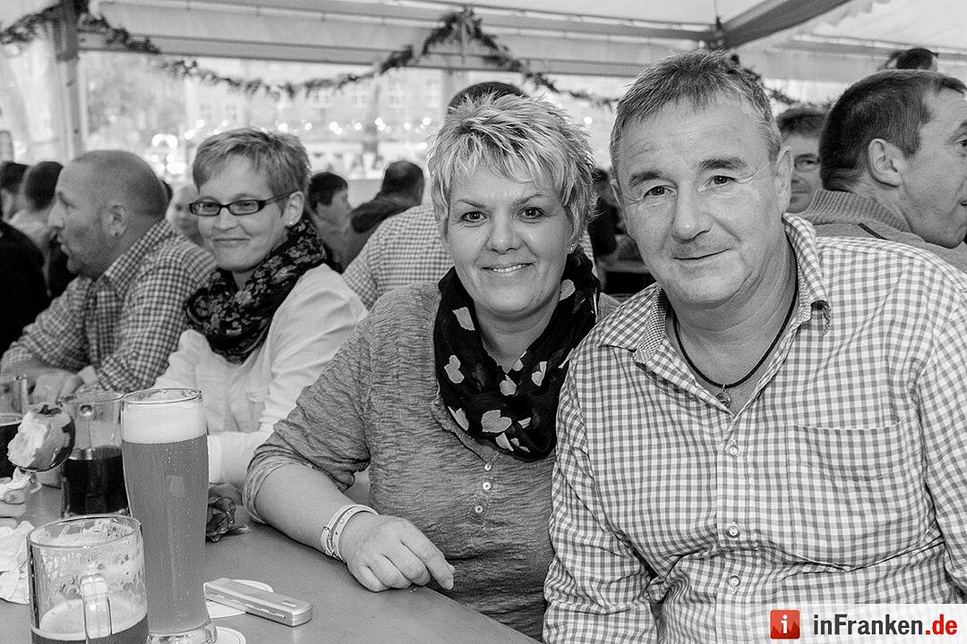 Sandkerwa: Partyfotos