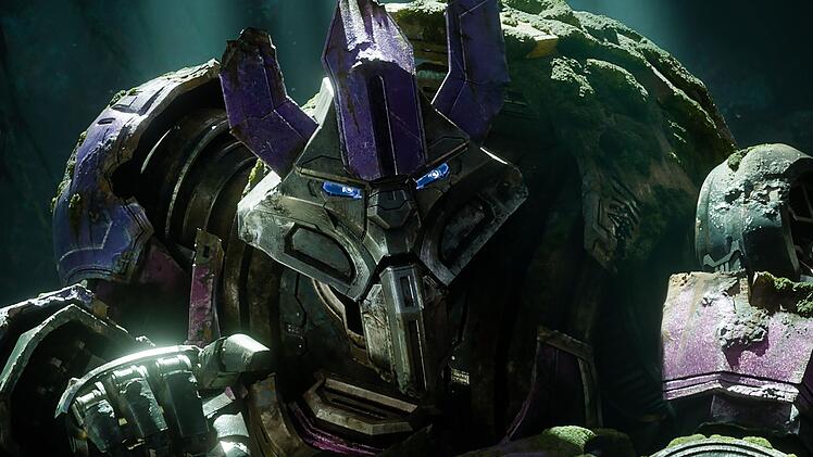 "Transformers One" trumpft wie alle bisherigen Filme der Reihe mit gro&szlig;en Bildern auf - nur dass diesmal komplett auf den Animationsstil gesetzt wurde.
