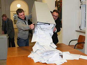 Die Stadt Bamberg musste kurz vor dem 16. März 50 000 Wahlzettel nachdrucken lassen, weil etliche fehlerhafte Angaben zu spät entdeckt worden waren. Foto: RiegerPress