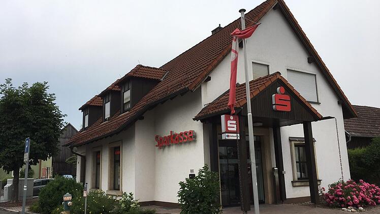 Die Sparkassen-Filiale in Melkendorf ist seit Jahresmitte geschlossen. Unser Bild entstand im Frühjahr. Foto:  Archiv/Alexander Hartmann