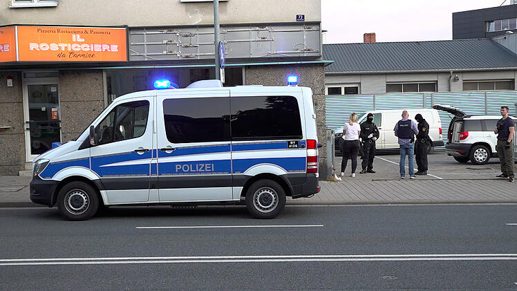 Rauschgift-Razzia in Bayreuth: Polizei durchsucht mehrere Geb&auml;ude