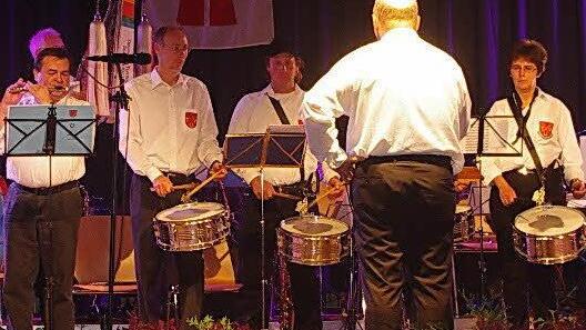 Auch viele Ehemalige des Spielmannszuges erfreuten das Publikum mit ihrer Musik. Fotos: Heike Schülein