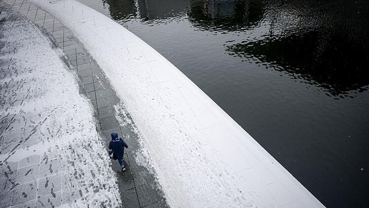 Schnee im Regierungsviertel