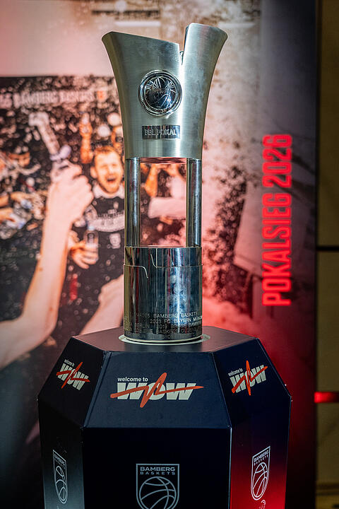 Freak City feiert seine Pokal-Helden.