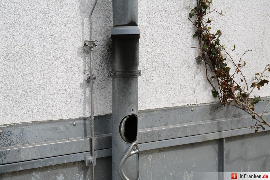 Feuerwehr evakuiert Supermarkt in Rehau