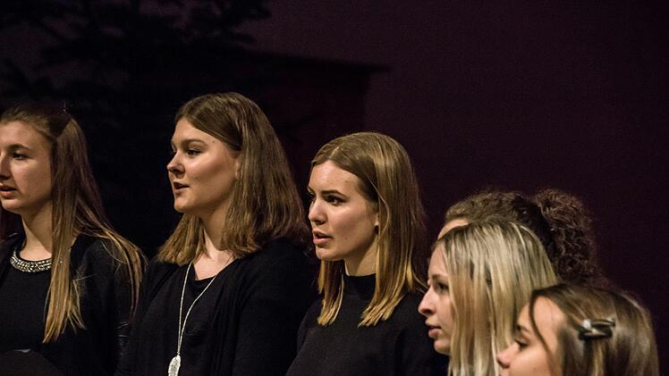 Impressionen vom Weihnachtskonzert des Coburger Gymnasiums Albertinum in der MorizkircheFoto: Jochen Berger