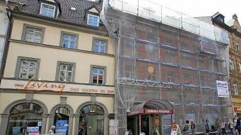 Das Anwesen Lange Straße 22 stammt aus dem späten 16. Jahrhundert und ist ein Einzeldenkmal.