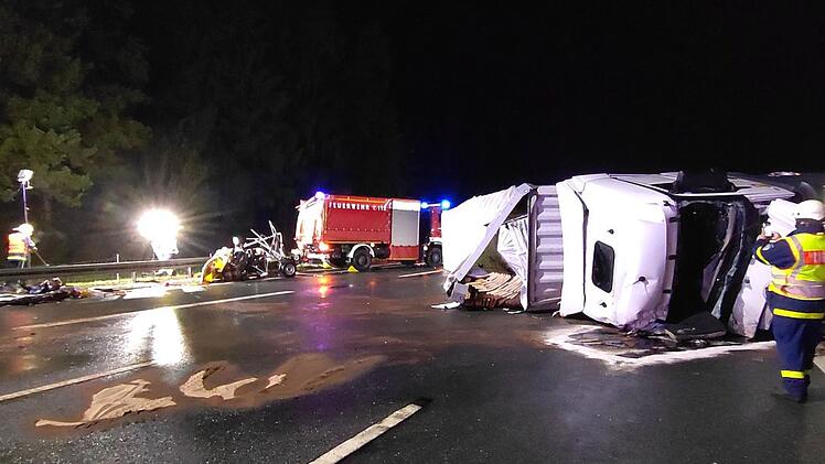 Lauf: Förderverein Katastrophenschutz hält Versammlung ab - dann schrillt plötzlich der Alarm