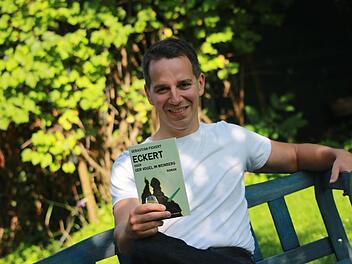 Sebastian Fickert hat erstmals einen Krimi geschrieben, den er am 24. Oktober in der Stadtbibliothek präsentiert. Foto: Angelika Silberbach