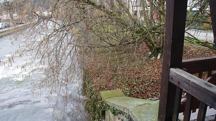 Die Unglücksstelle vom Steg aus gesehen. Foto: Marco Meißner