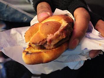 Unscheinbar und doch so k&ouml;stlich: der Hackbraten im Nase Maso.