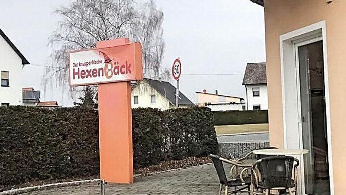 Auch in Heßdorf wurde eine Bäckereifiliale von dem Täter "besucht". Hoher Sachschaden, aber wenig Ertrag, war die Meldung im damaligen Polizeibericht.  Foto: Michael Busch