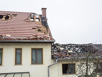 Das Feuer hat die Gebäude in der Ortsmitte von Sailershausen stark beschädigt. René Ruprecht