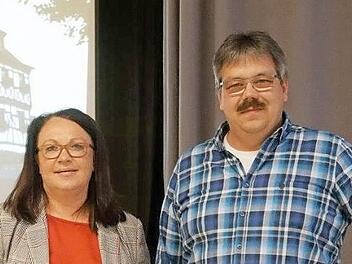 B&uuml;rgermeisterin Regina Wohlpart mit dem Zweiten B&uuml;rgermeister Hubert Ebitsch Foto: I. R&ouml;mer