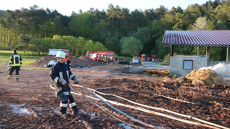 Eindrücke vom Morgen nach dem Brand. Foto: Ralf Ruppert