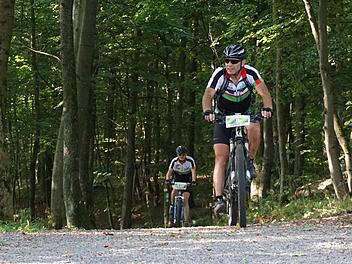 Mountainbiken in der Rhön soll über ein Leaderprojekt optimiert werden. Eine erste Bestandsanalyse liegt bereits vor. Sie wurde in der Mitgliederversammlung des Vereins Naturpark und Biosphärenreservat Bayerische Rhön vorgestellt. Foto: Marion Eckert