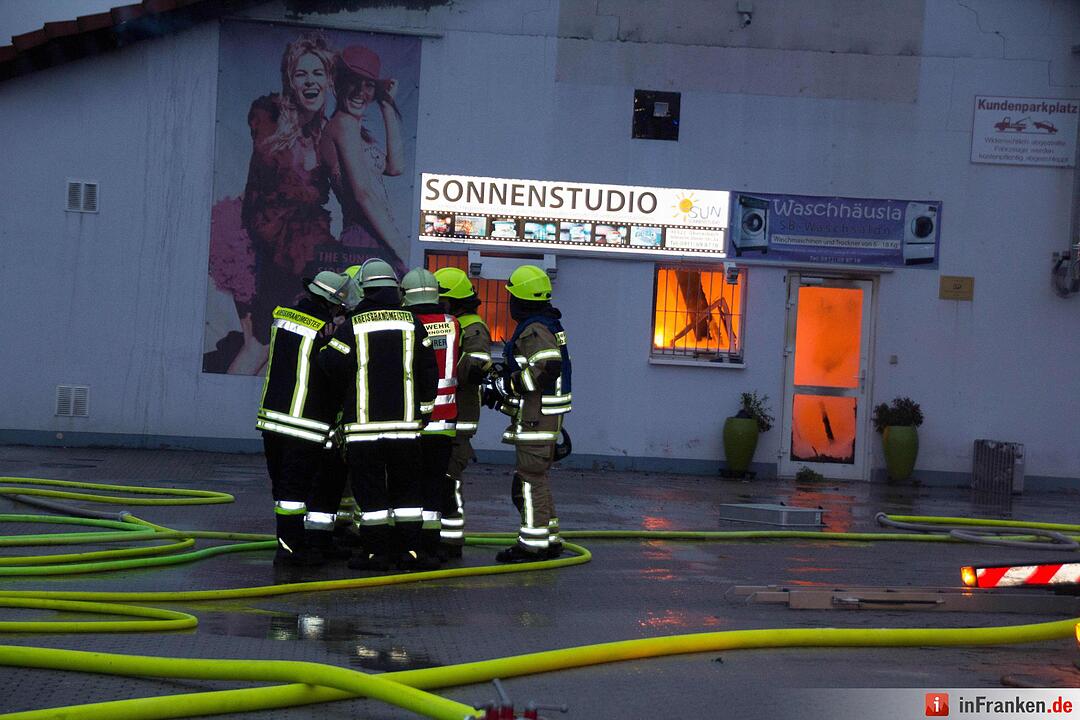 Sonnenstudio in Vollbrand