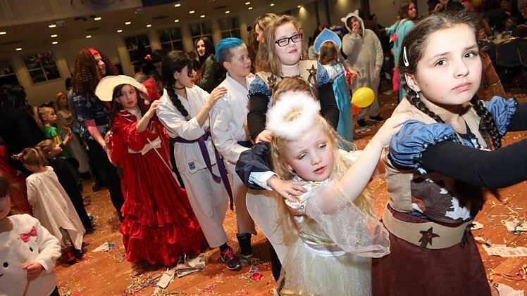 Impressionen vom Kulmbacher Kinderfasching in der Stadthalle Barbara Herbst