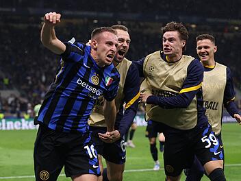 Mailand, 6. Mai 2025 - ein denkwürdiger Moment des Fußballs. Davide Frattesi feiert sein Tor zum 4:3 gegen den FC Barcelona, das Inter Mailand ins Champions League-Finale nach München führt. Dort trifft sein Team auf Paris Saint-Germain. Das ZDF überträgt die Partie live.