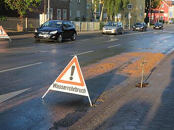 Ein Wasserrohrbruch am Stadtrand von Bayreuth sorgt derzeit für Probleme. Foto: News5 / Fricke