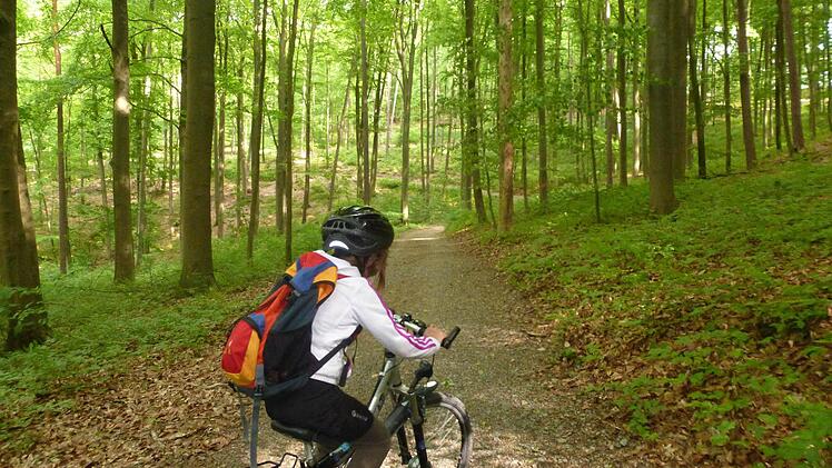 Die Wege sind auch für Radfahrer geeignet.