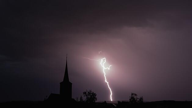 DWD warnt vor Gewittern in Franken