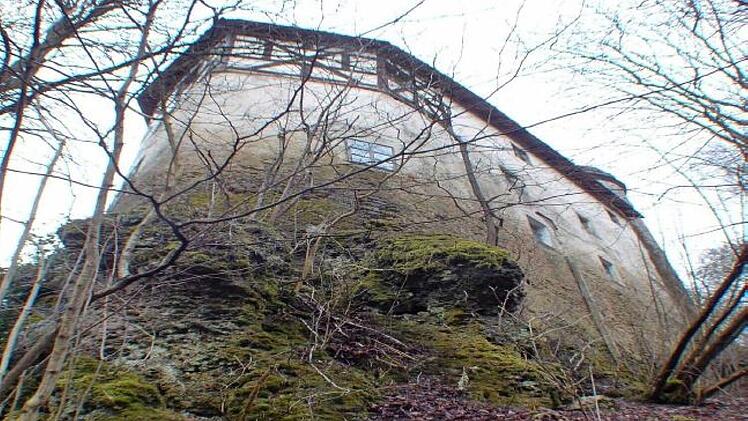 "Habe meinen Kindheitstraum verwirklicht": Mann kauft 500 Jahre alte Burg in der Fränkischen Schweiz