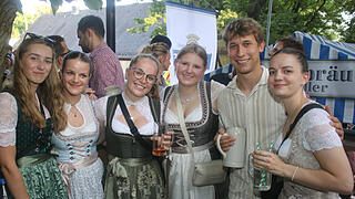 Auf der Bergkirchweih wird richtig gefeiert!