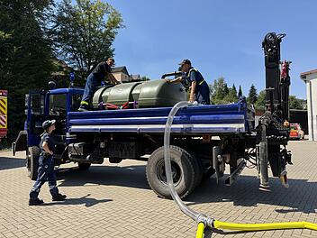 Fl&auml;chen- und Waldbrand bei Rechtenbach