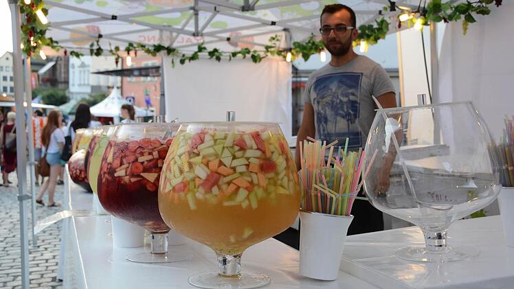 Impressionen vom Beginn des Altstadtfests am Freitagabend. Foto: Dagmar Besand