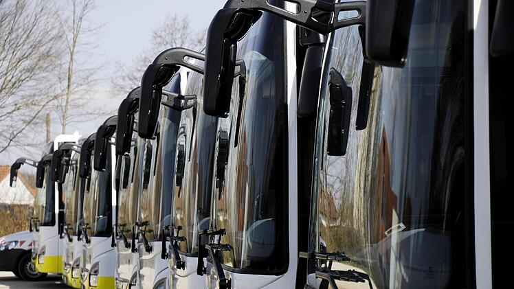 Um neue Buslinien im Landkreis Erlangen-Höchstadt bedienen zu dürfen, müssen die Auftragnehmer neue Fahrzeuge einsetzen. Foto: Landratsamt