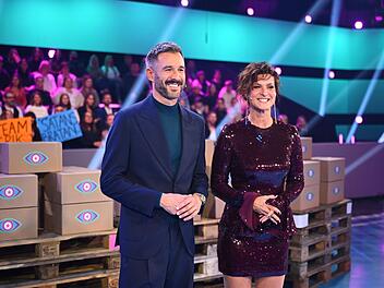 Marlene Lufen und Jochen Schropp f&uuml;hrten durch das Finale von "Promi Big Brother" 2025.